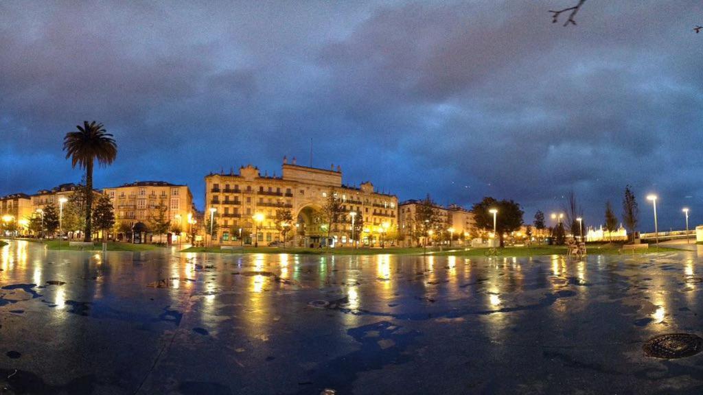 Apartamento Urieli ซานตานเดร์ ภายนอก รูปภาพ